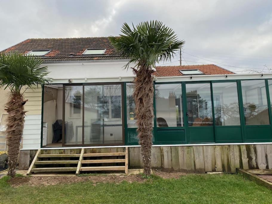 Maison Confortable Pour 10 Personnes Avec Jacuzzi Houlgate Exterior photo